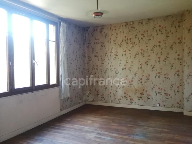 Maison - 150 m² - 7 pièces