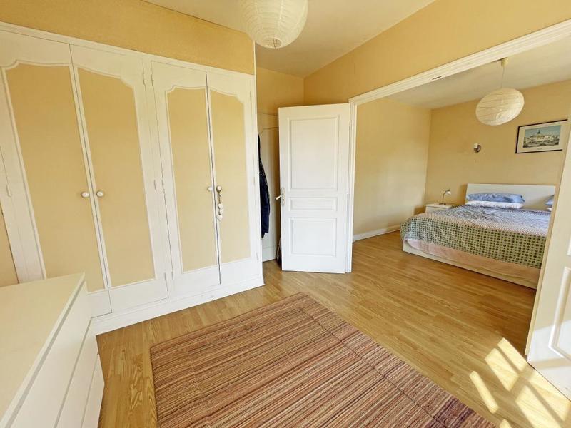 Maison - 175 m² - 6 pièces