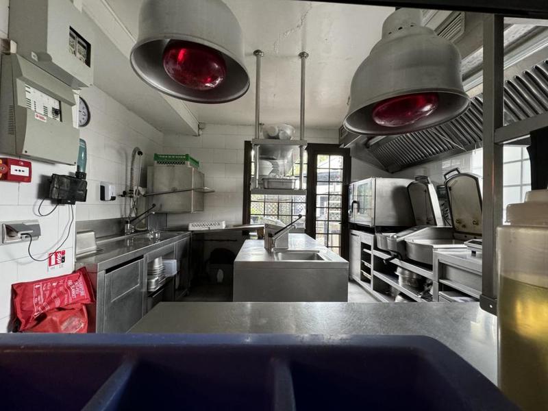 Local commercial - 180 m²