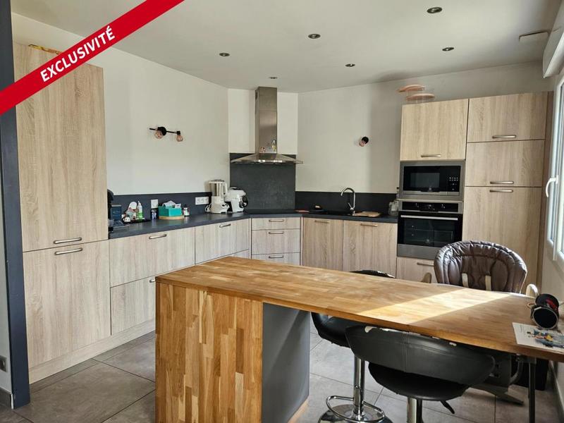 Pavillon - 95 m² - 4 pièces