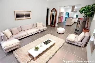 Maison - 132 m² - 5 pièces