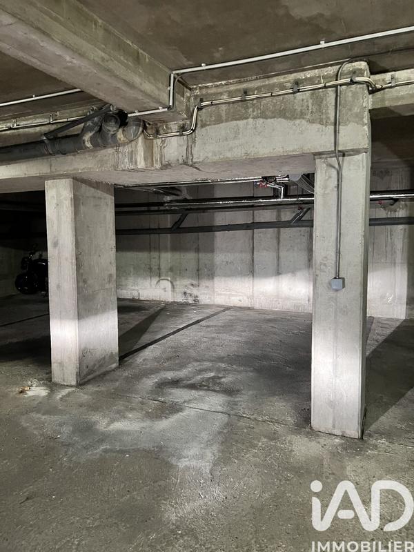 Parking - 13 m²