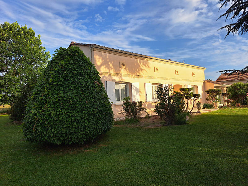 Maison - 160 m² - 6 pièces