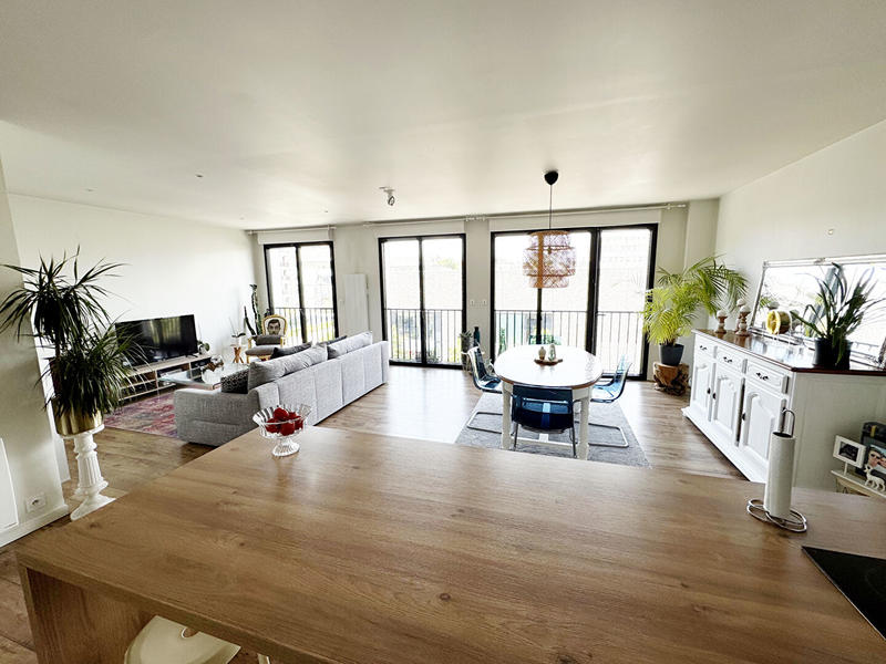 Appartement - 91 m² - 4 pièces