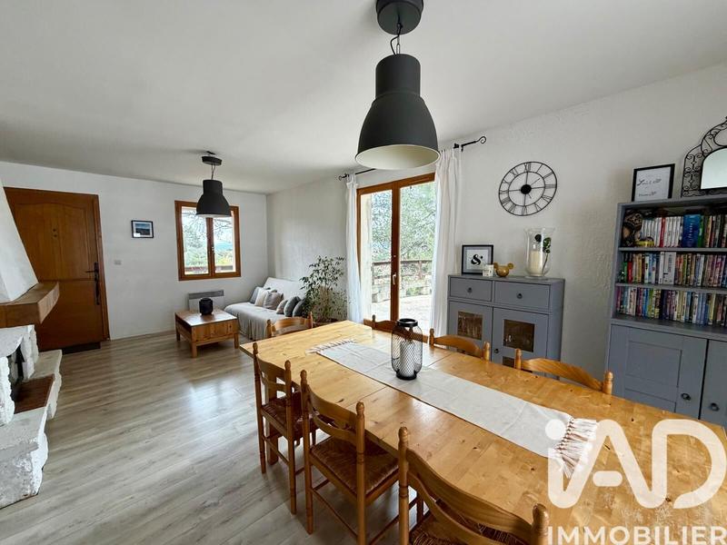 Maison - 85 m² - 4 pièces