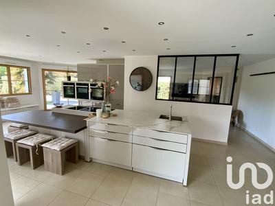 Maison - 162 m² - 6 pièces