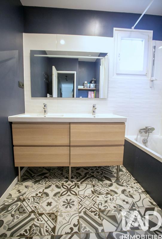 Maison - 152 m² - 6 pièces