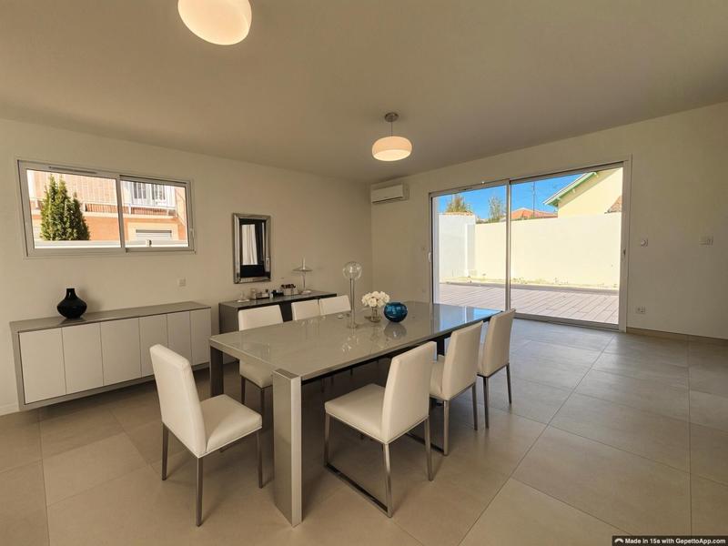 Maison de ville - 122 m² - 4 pièces