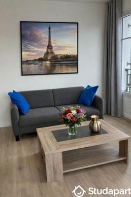 Chambre - 11 m² - 1 pièce