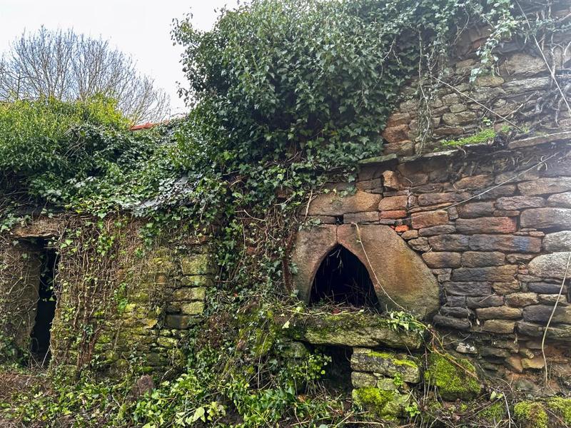 Maison - 600 m² - 5 pièces