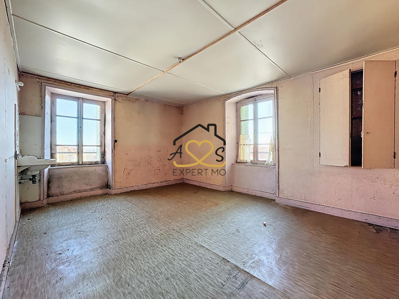 Maison - 322 m² - 20 pièces