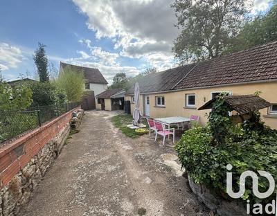 Maison - 141 m² - 7 pièces