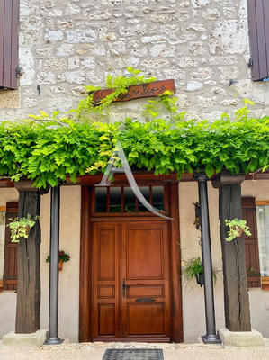 Maison - 140 m² - 6 pièces