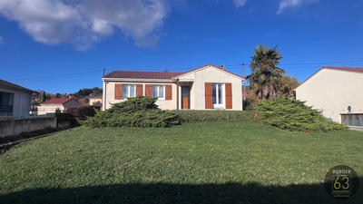 Maison - 120 m² - 5 pièces