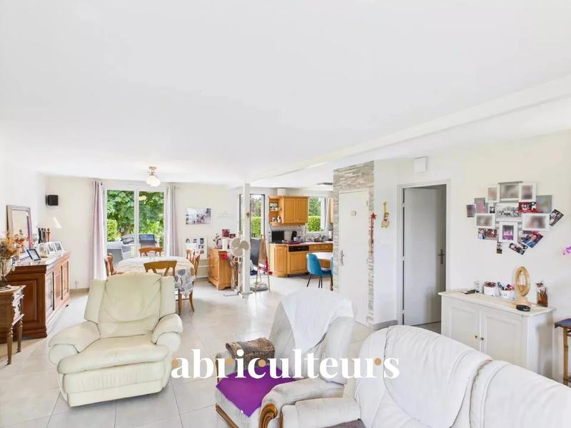 Maison - 117 m² - 7 pièces