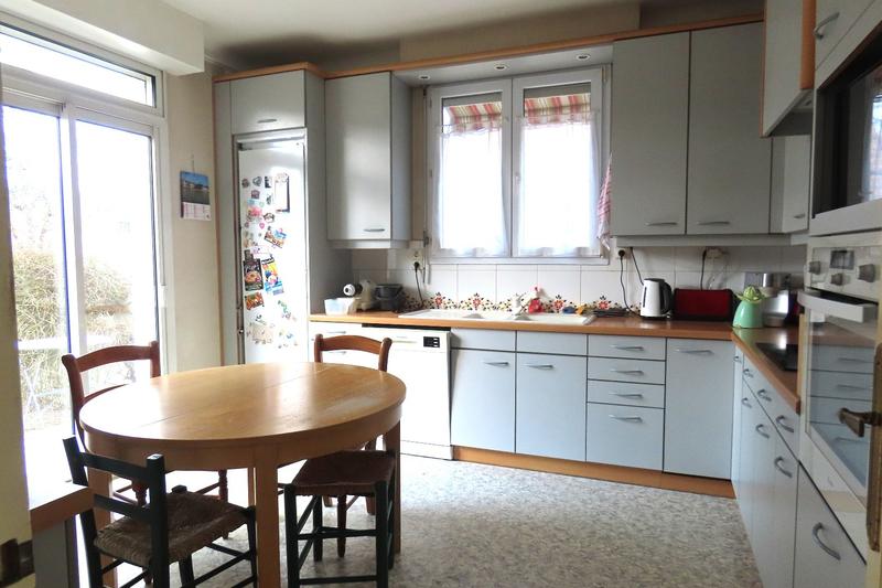 Maison - 198 m² - 7 pièces