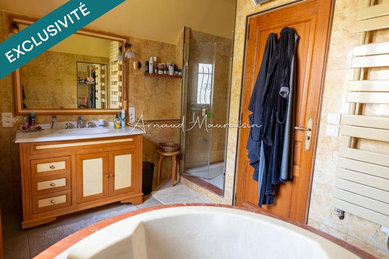 Maison - 127 m² - 4 pièces