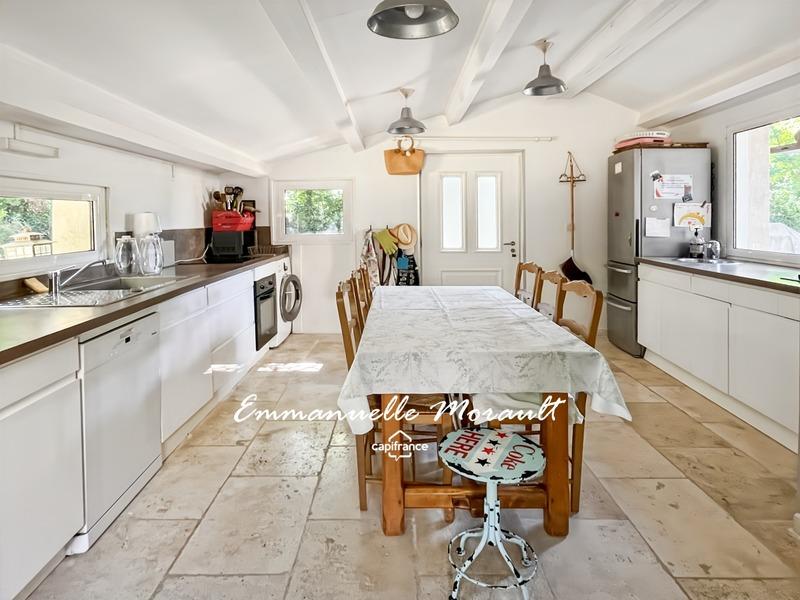 Maison - 184 m² - 7 pièces