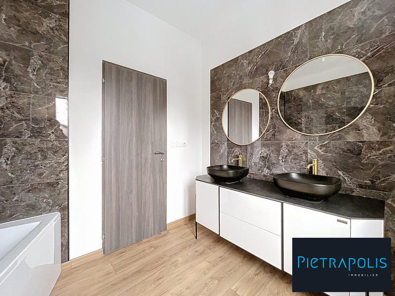 Maison ancienne - 112 m² - 5 pièces