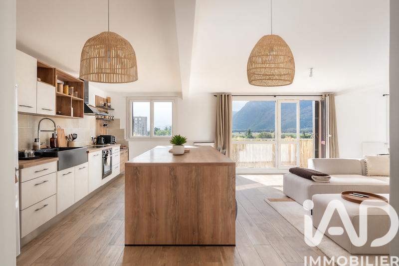 Appartement - 107 m² - 5 pièces