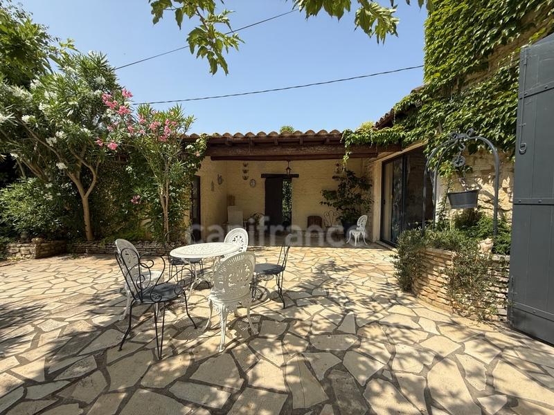 Maison - 329 m² - 11 pièces