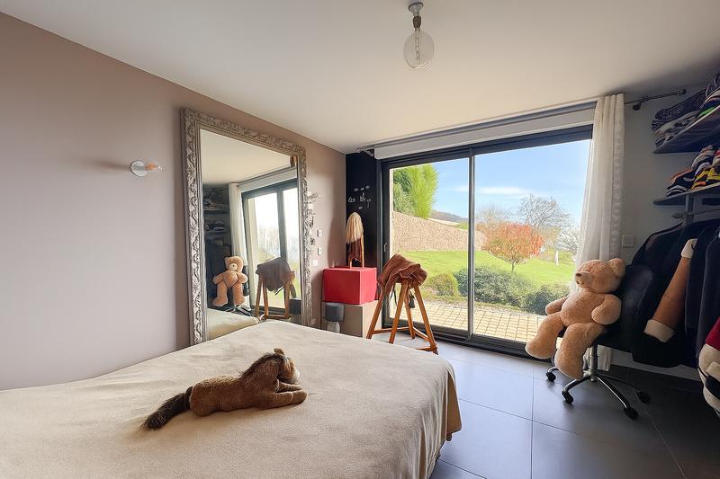 Propriété - 154 m² - 8 pièces