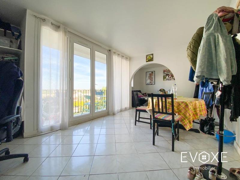 Appartement - 81 m² - 5 pièces