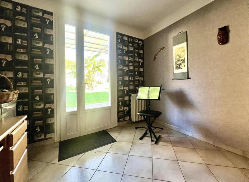 Maison - 146 m² - 9 pièces