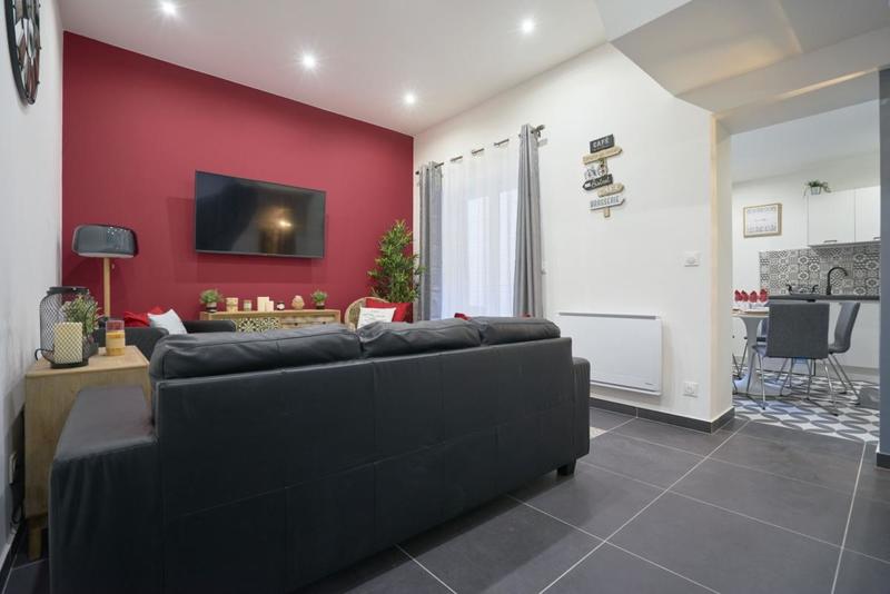 Maison - 101 m² - 6 pièces