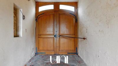 Maison - 275 m² - 13 pièces