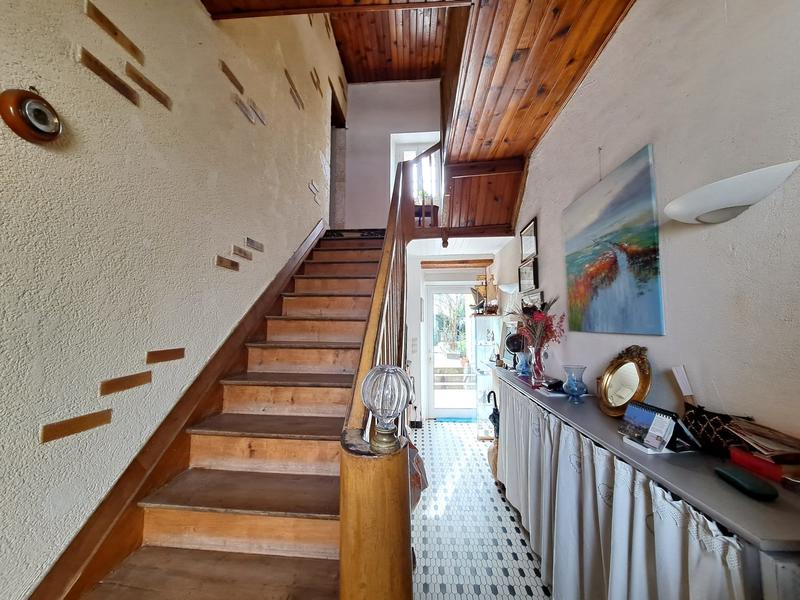 Maison - 180 m² - 6 pièces