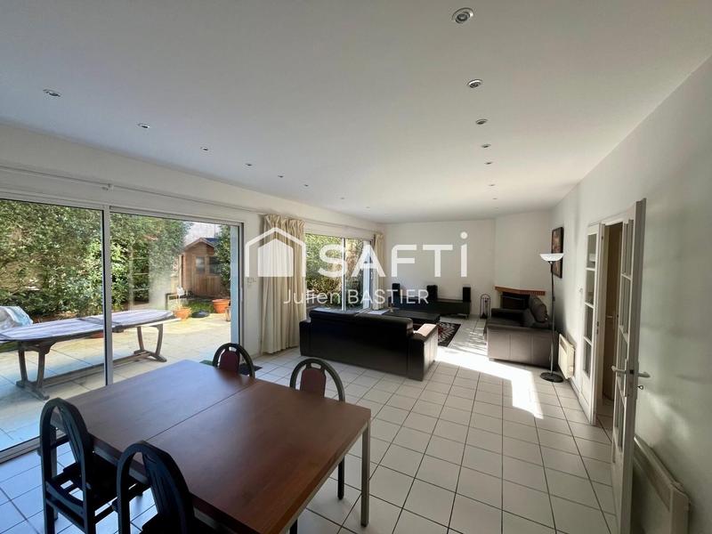 Villa - 145 m² - 5 pièces