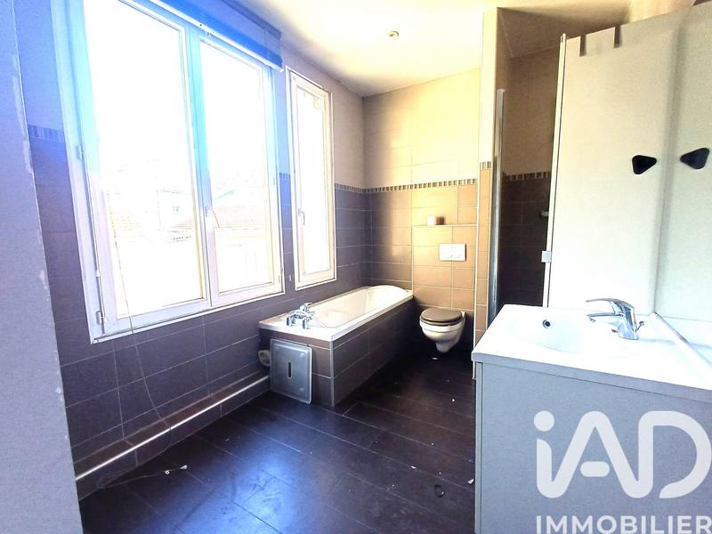 Appartement - 94 m² - 4 pièces