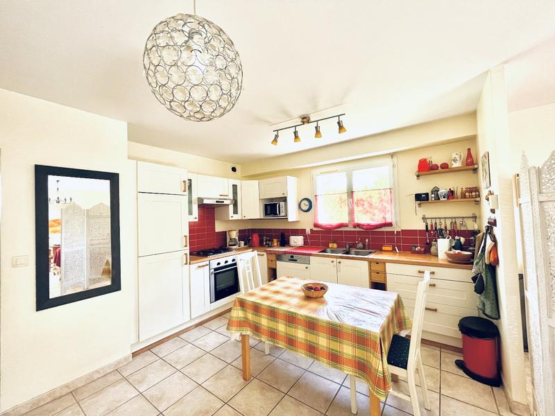 Maison - 115 m² - 5 pièces