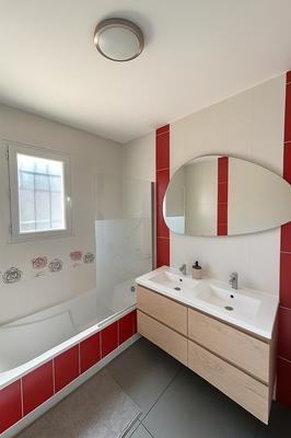 Maison - 92 m² - 4 pièces