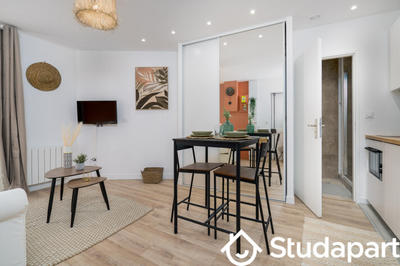 Chambre - 19 m² - 1 pièce