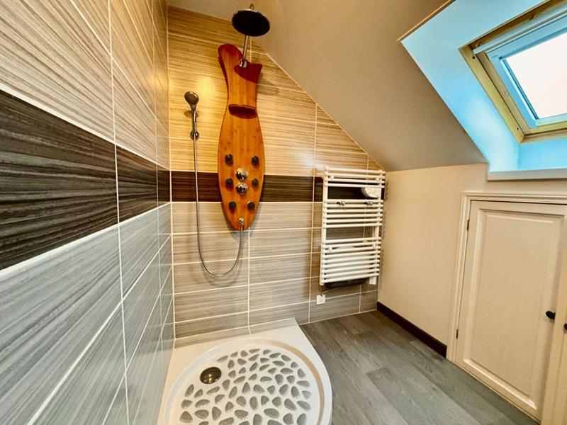 Maison - 144 m² - 6 pièces