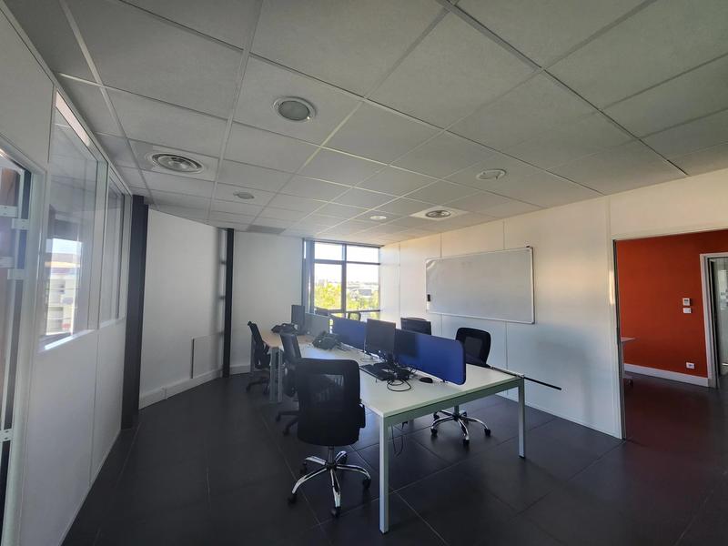 Bureau - 290 m² - 14 pièces