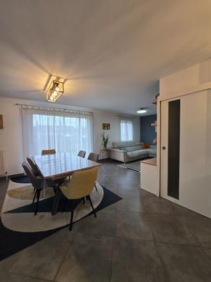 Maison - 101 m² - 5 pièces