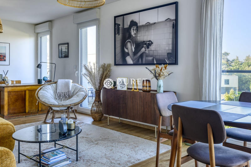 Appartement - 86 m² - 4 pièces