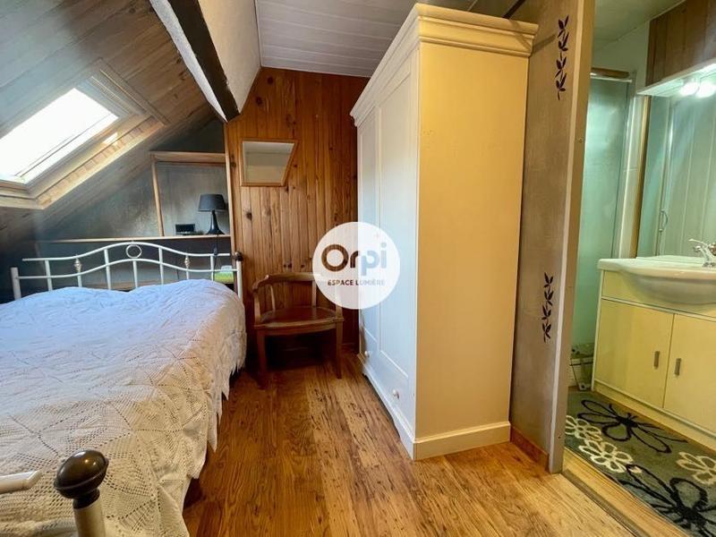 Maison - 104 m² - 4 pièces