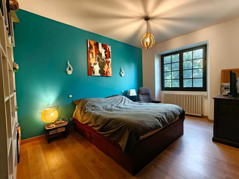 Maison - 218 m² - 6 pièces