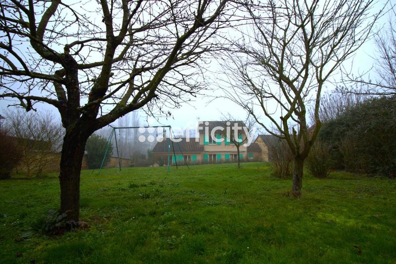 Villa - 146 m² - 8 pièces