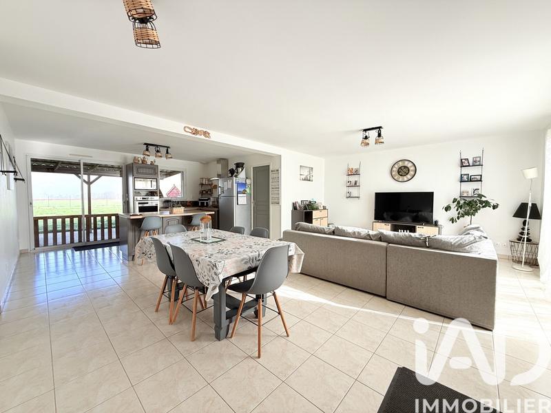 Maison - 104 m² - 6 pièces