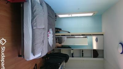 Chambre - 10 m² - 1 pièce