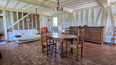 Maison - 139 m² - 7 pièces