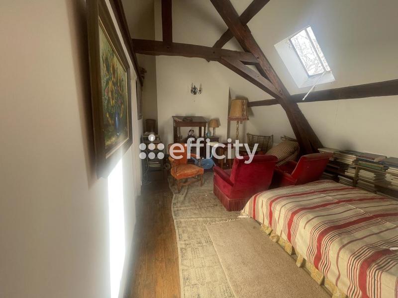 Maison bourgeoise - 350 m² - 12 pièces