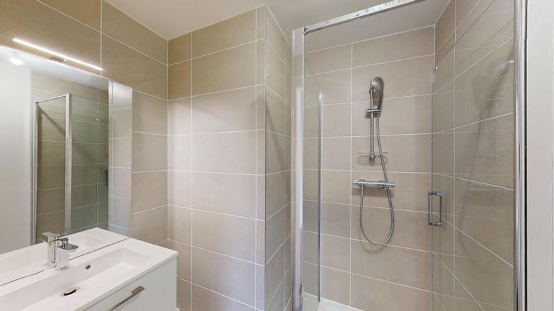 Appartement - 85 m² - 4 pièces