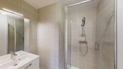 Appartement - 85 m² - 4 pièces