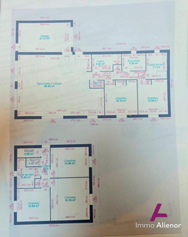 Maison - 180 m² - 6 pièces